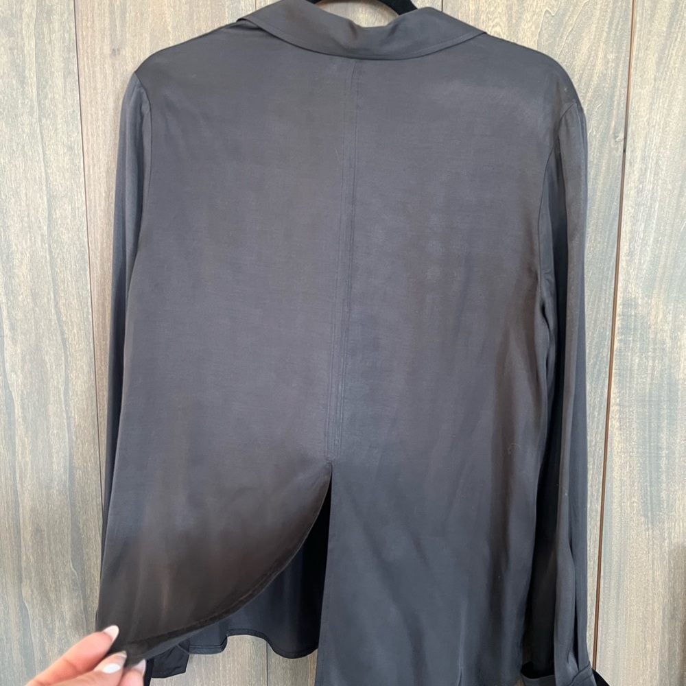 James Perse Split Back Blouse. Worn Once:) - image 2